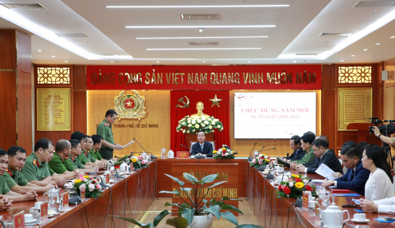 Chủ tịch nước Võ Văn Thưởng thăm và chúc Tết Công an TP Hồ Chí Minh -0