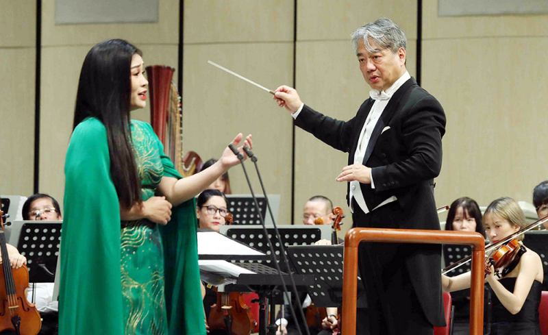 hoa nhac chao xuan 1.jpg -0