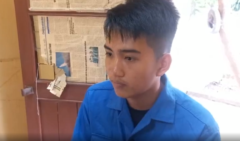 Truy tố 3 đối tượng trong vụ đẩy gỗ lậu xuống đường khiến cán bộ Công an bị thương nặng  -0