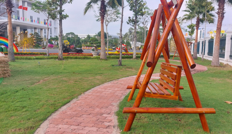 Năm thứ 2, Sóc Trăng đón người dân tham quan trụ sở UBND tỉnh nhân dịp đầu xuân -1