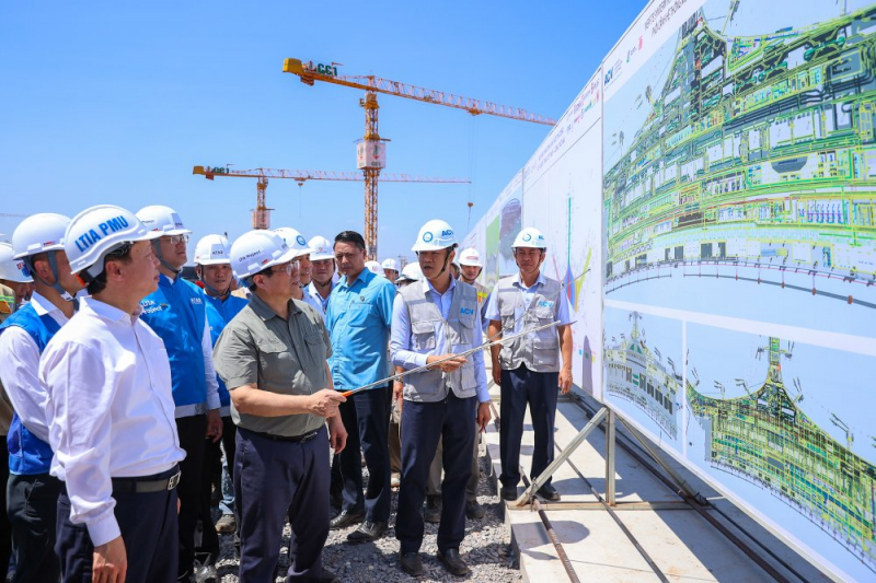 Thủ tướng: Phấn đấu rút ngắn tiến độ hoàn thành sân bay Long Thành từ 3-6 tháng -0