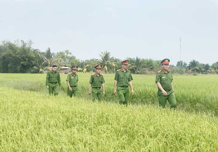 Tết của những người lính phòng, chống buôn lậu -0