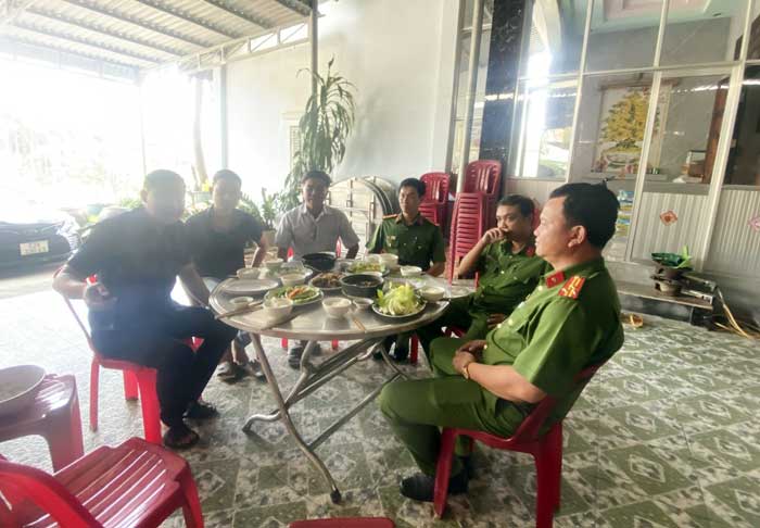 Tết của những người lính phòng, chống buôn lậu -0