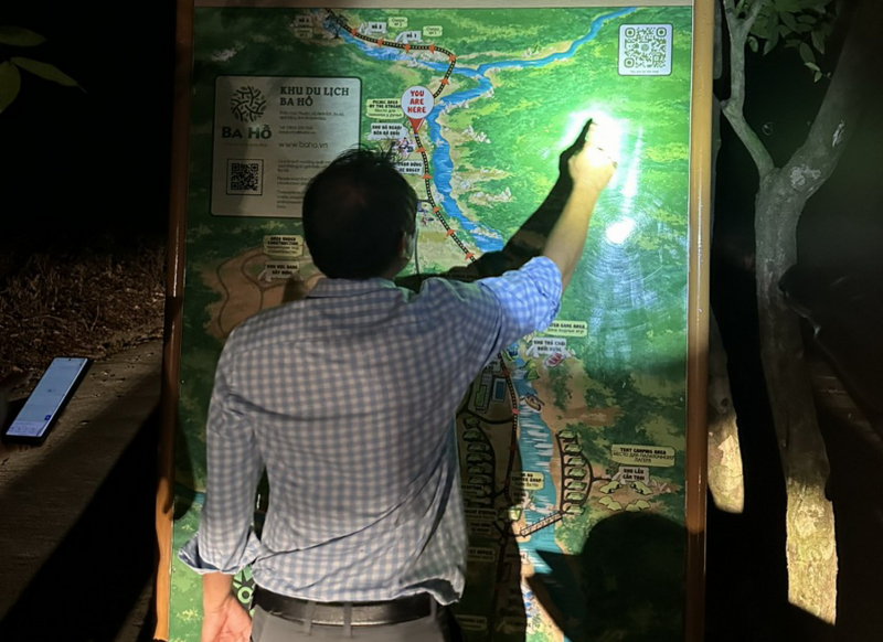 Gần 100 người tìm kiếm xuyên đêm vẫn chưa phát hiện du khách mất tích khi đi dã ngoại -0