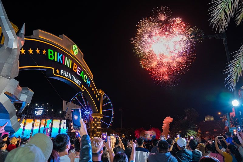 NovaWorld Phan Thiet thu hút gần 180.000 lượt khách chỉ trong 6 ngày Lễ hội Vibe Fest Tết Giáp Thìn 2024 -0