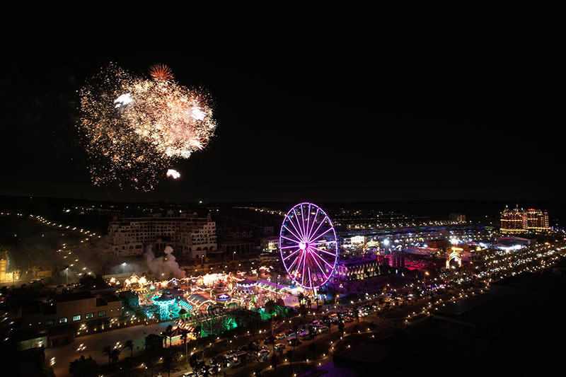 NovaWorld Phan Thiet thu hút gần 180.000 lượt khách chỉ trong 6 ngày Lễ hội Vibe Fest Tết Giáp Thìn 2024 -0