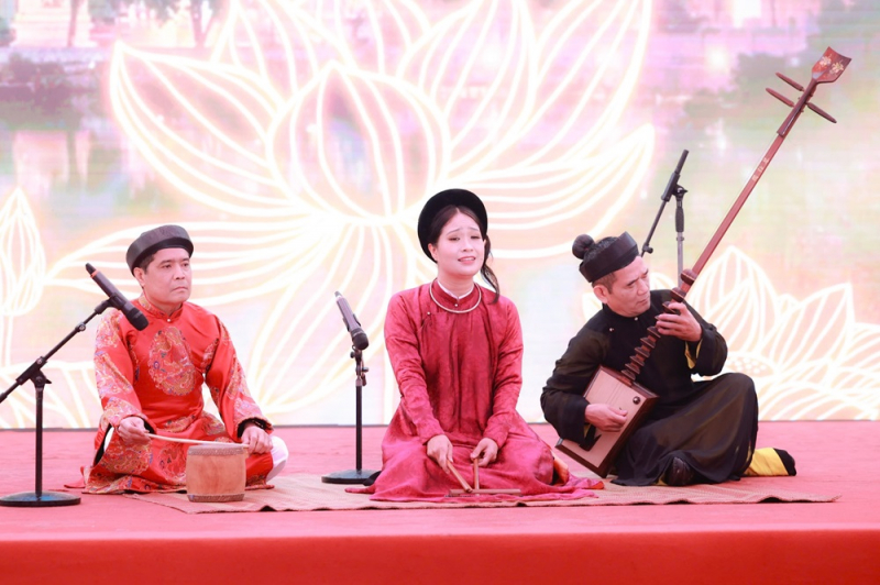 Lần đầu tiên tổ chức Ngày thơ Hà Nội -0