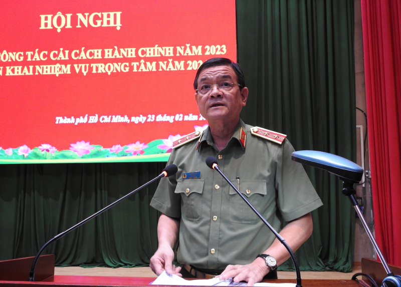 Cải cách hành chính hiệu quả, nâng cao sự hài lòng, niềm tin của người dân, doanh nghiệp  -0