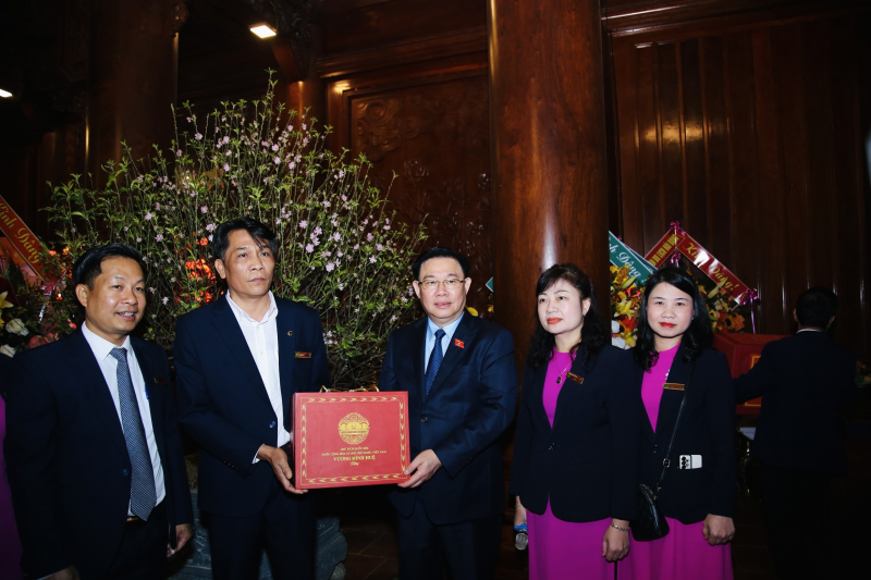 07bbdeff-fffd-4576-b779-c1192137b4c4.jpeg -0