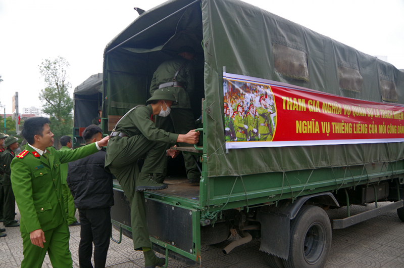 Tiếp nhận nhiều công dân thực hiện nghĩa vụ tham gia CAND 2024 -0