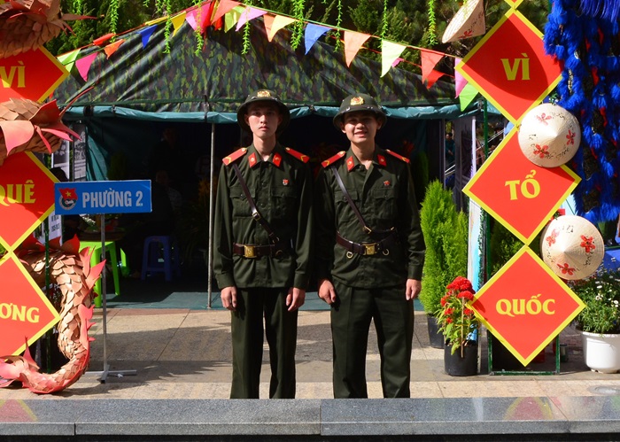 Cử nhân, sinh viên phố núi hăng hái thực hiện nghĩa vụ tham gia CAND -0