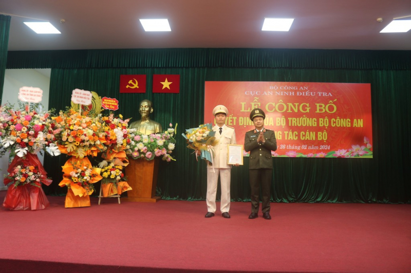 Công bố quyết định điều động Phó Giám đốc Công an tỉnh Lai Châu giữ chức vụ Phó Cục trưởng Cục An ninh điều tra -0
