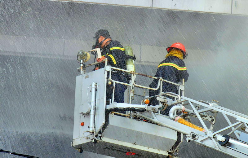 Không thiệt hại về người trong vụ cháy Garage xe ở Cần Thơ -1