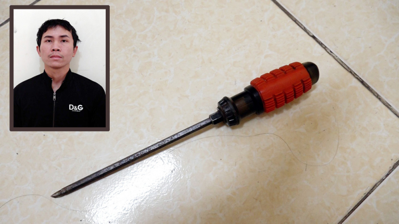 daf290f9b17f1c21456e copy.jpg -0