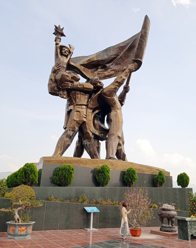 Xuân về Nậm Rốm - Mường Thanh -0