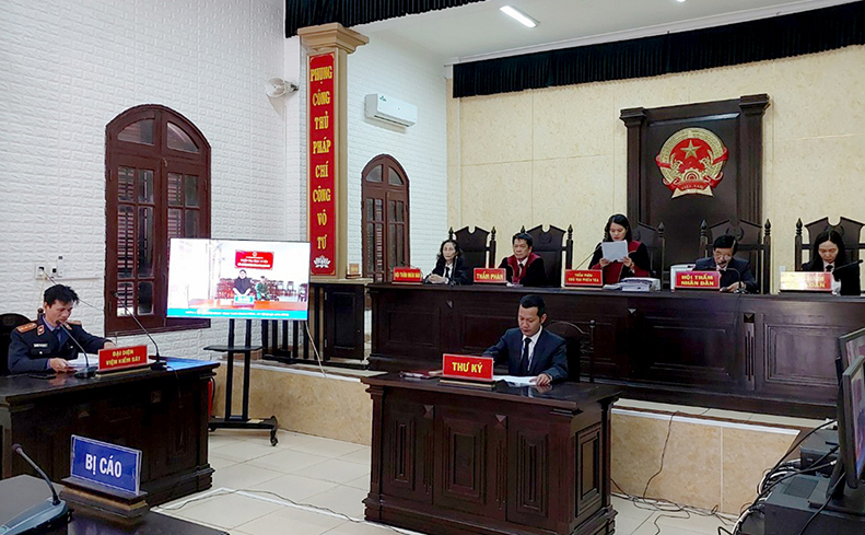  “Siêu lừa” Trương Thị Lan Anh lĩnh án 30 năm tù về tội “Lừa đảo chiếm đoạt tài sản -0