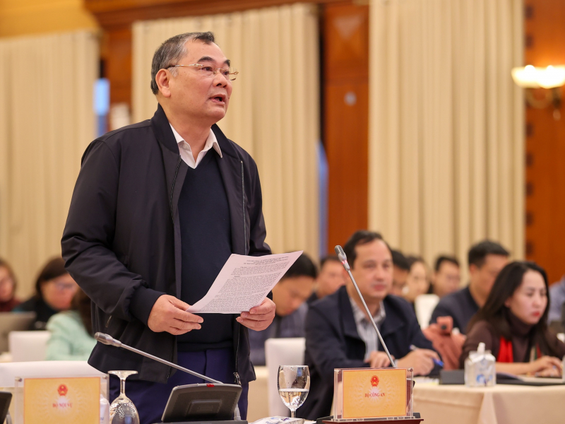 Bộ Công an nêu 6 nguyên nhân các đối tượng lợi dụng để thao túng chứng khoán trong vụ FLC -0