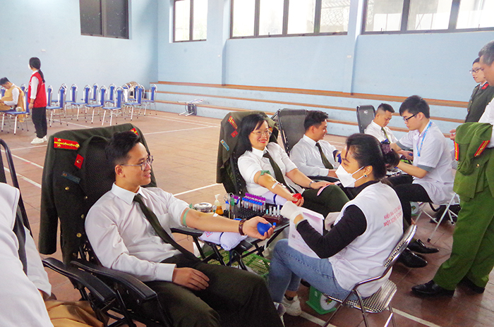 Công an tỉnh Thái Nguyên tổ chức Ngày hội hiến máu tình nguyện -0