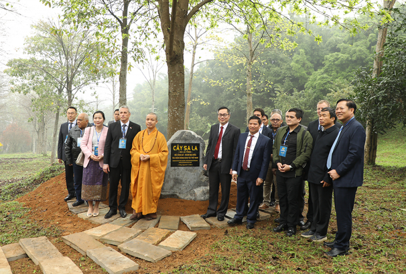 Mang hình ảnh Việt Nam tới gần hơn với bạn bè quốc tế -0