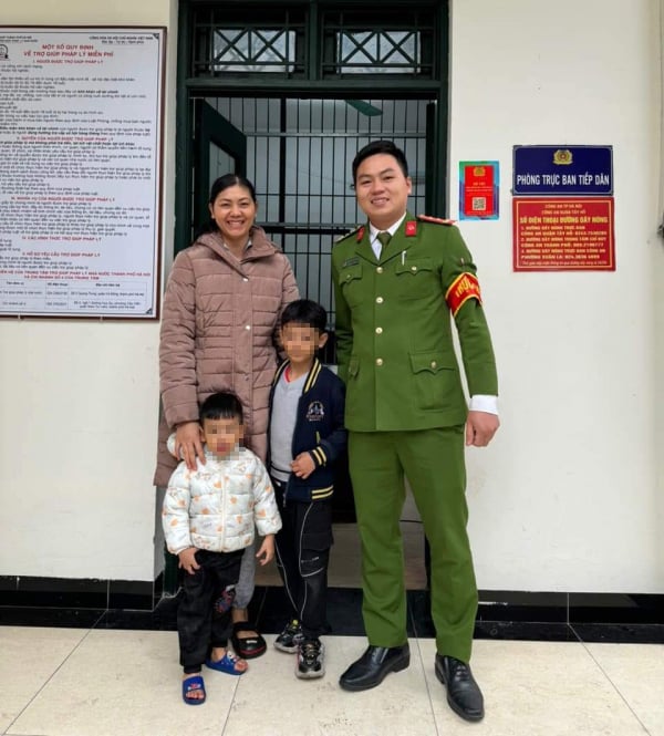 Công an phường giúp đỡ 2 cháu bé trở về với gia đình -0