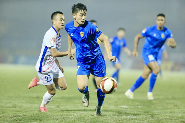 Nguyễn Đình Bắc đến CLB Hà Nội và sự trái khoáy của V.League -0