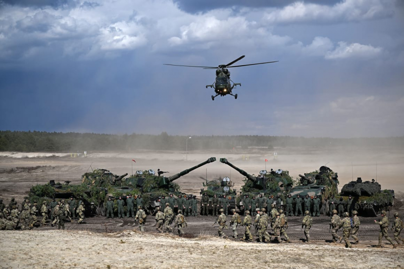 Ba Lan: Lính NATO đã có mặt ở Ukraine -0