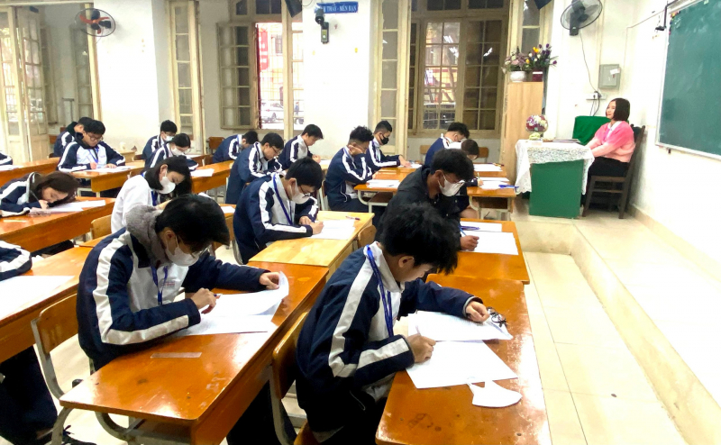 Hơn 101.000 học sinh tập dượt cho kỳ thi tốt nghiệp THPT đầu tiên theo trình mới -0