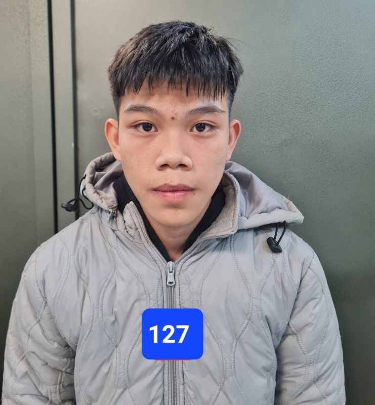 Nợ không trả, nam thanh niên bị nhóm đối tượng đánh đập, đe dọa  -0