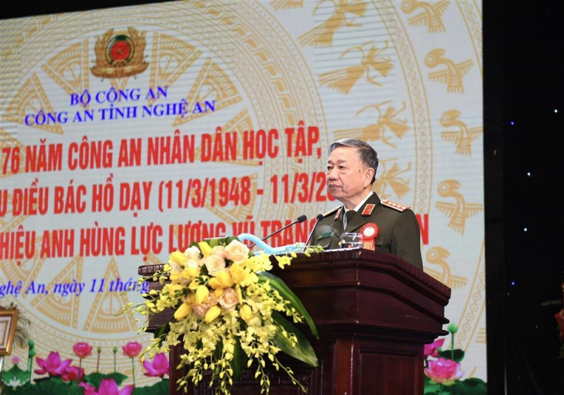 Nghe An police receive title “Hero of the People's Armed Forces” -0