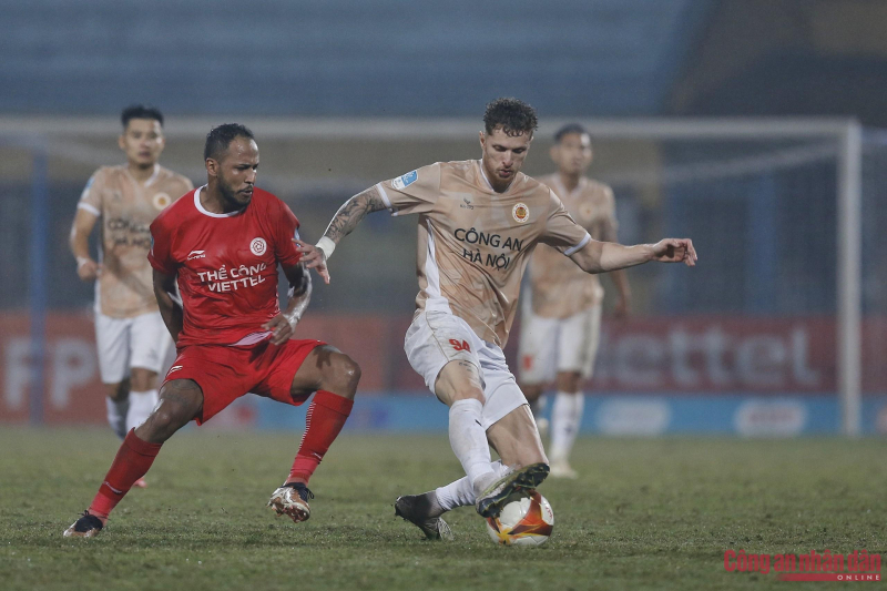 5d244fa30064ac3af575.jpg -0