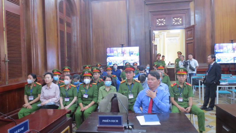 Hành trình 10 năm bà Trương Mỹ Lan “rút ruột” ngân hàng SCB như thế nào? -0