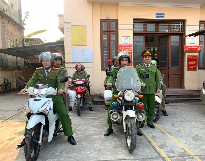 z5251008301846_875585e2c048433b5adf32ce82d2b634.jpg -0