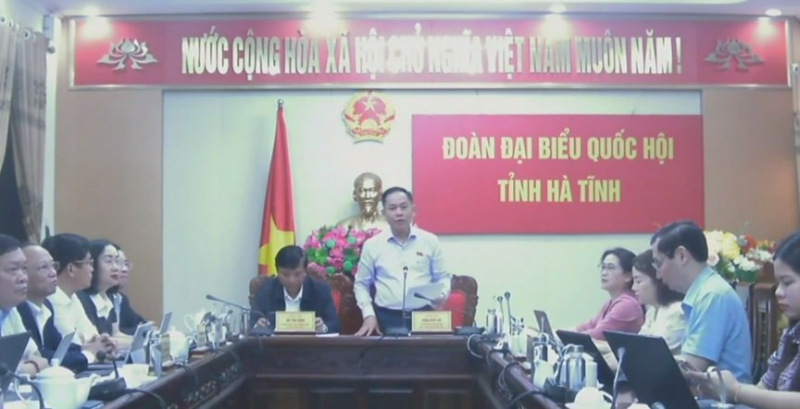 Chất vấn Bộ trưởng Tài chính: 