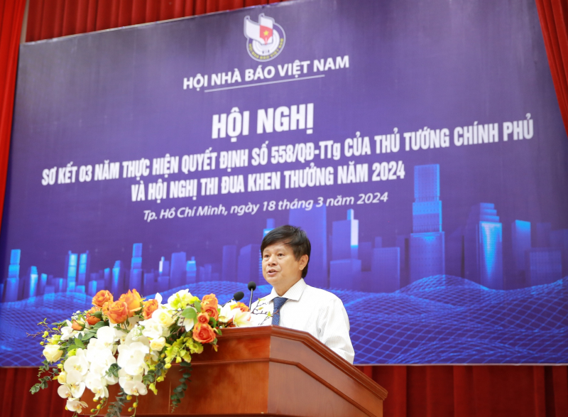 Chương trình hỗ trợ hoạt động sáng tạo văn học nghệ thuật, báo chí vẫn còn không ít vướng mắc  -0