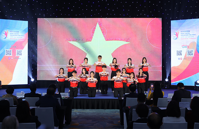 Amway Việt Nam đồng hành cùng Ngày Quyền của người tiêu dùng Việt Nam nưm 2024 -1