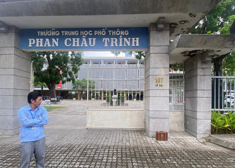 Đà Nẵng: Thêm một trường hợp phải phong tỏa đường vì người dân phát hiện “vali lạ”  -0