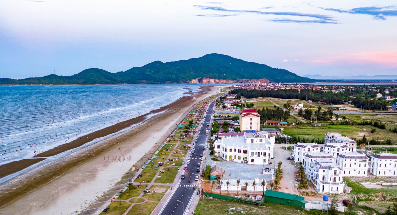 Vừa đạt chuẩn Nông thôn mới, một huyện ở Hà Tĩnh sẽ bị xóa tên -0