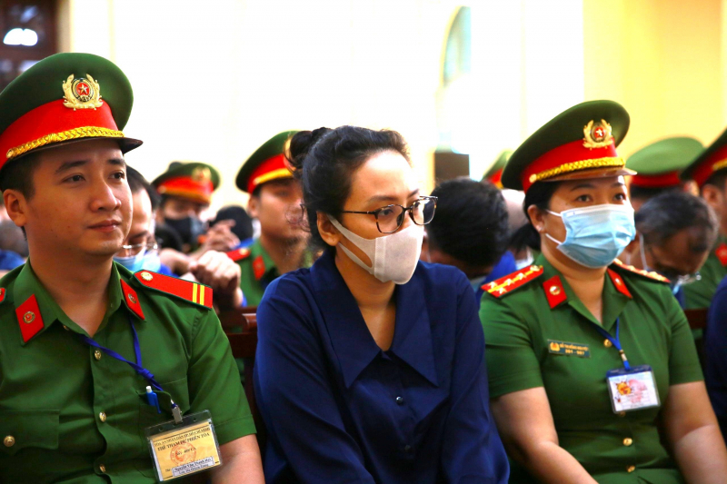Bà Trương Mỹ Lan bị đề nghị loại bỏ vĩnh viễn ra khỏi đời sống xã hội -0