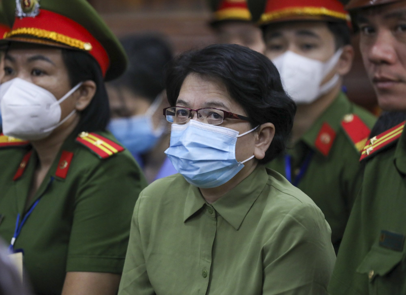 Các bị cáo có đầy đủ năng lực và khả năng nhận thức hành vi -0