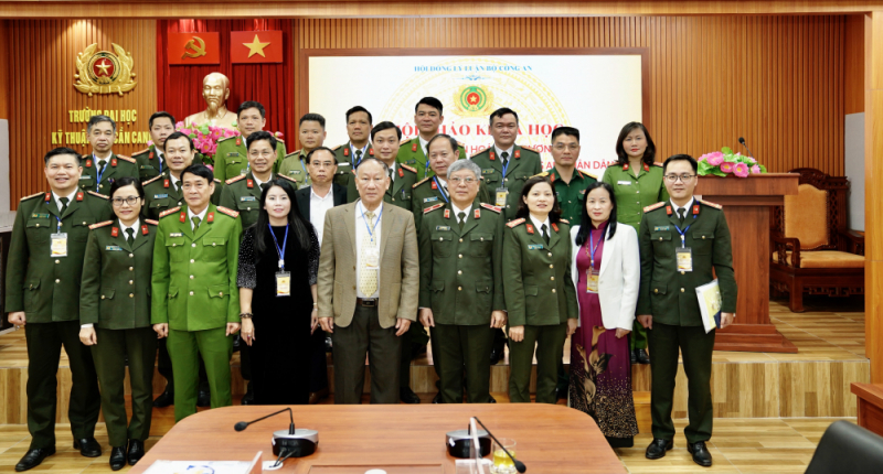 Xây dựng bộ tiêu chí về văn hóa chất lượng có thể dùng chung cho các học viện, trường CAND -0