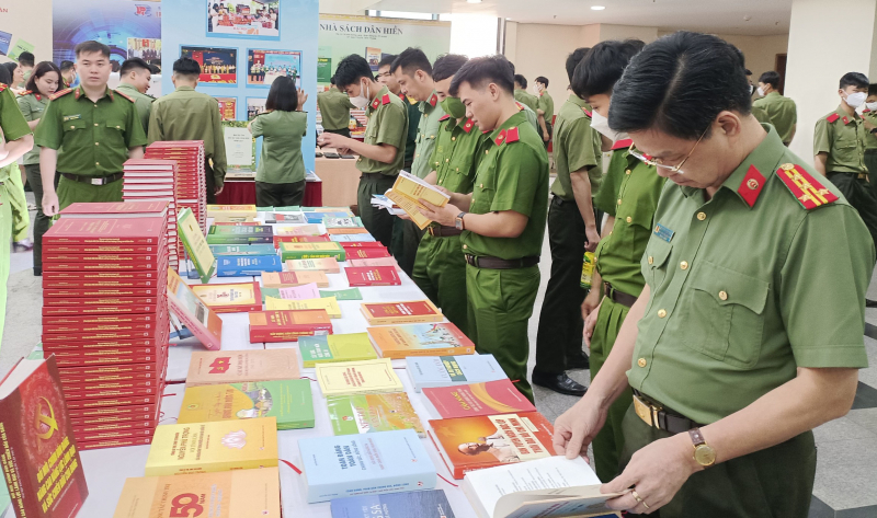 Tổ chức Ngày Sách và Văn hóa đọc trong CAND hiệu quả, khoa học -0