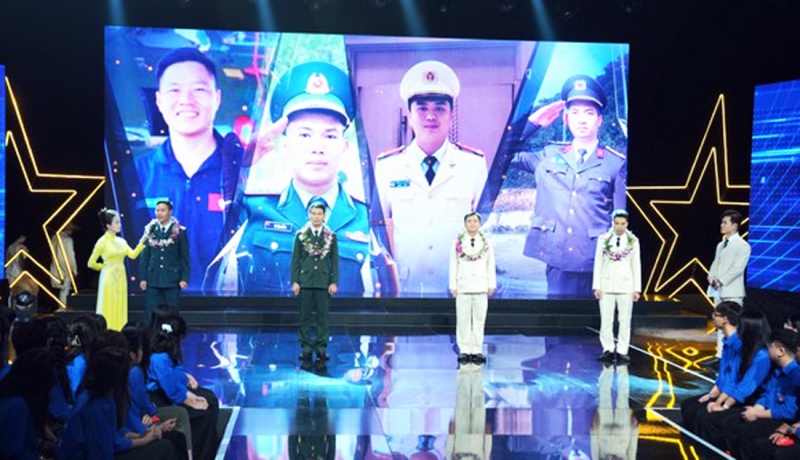 Tuyên dương 10 Gương mặt trẻ Việt Nam tiêu biểu năm 2023 -0