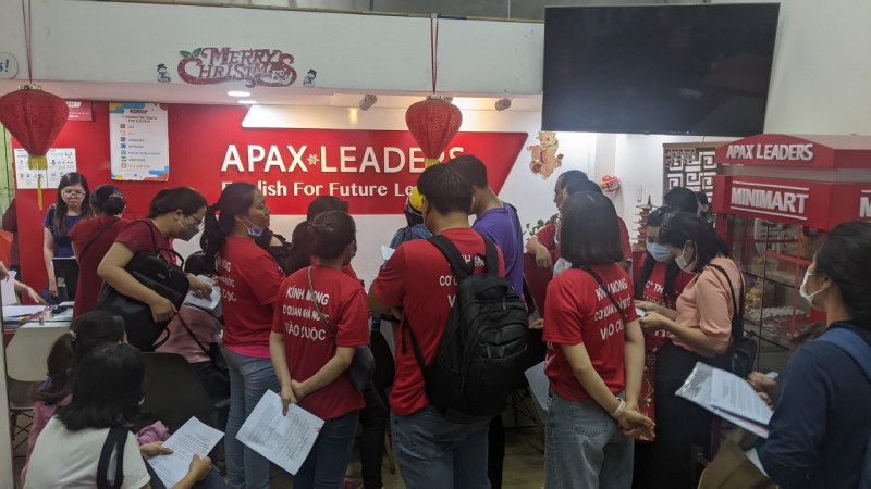 Phản ứng của phụ huynh khi 