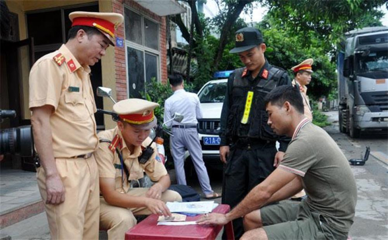 Đề xuất sửa đổi, bổ sung một số quy định về thực hiện dân chủ trong công tác đảm bảo trật tự, an toàn giao thông -0