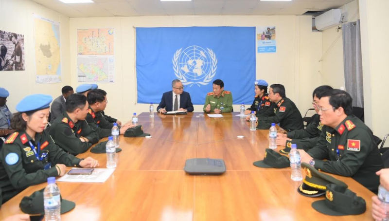 Thứ trưởng Lương Tam Quang làm việc với lãnh đạo Phái bộ UNMISS tại Nam Sudan -1