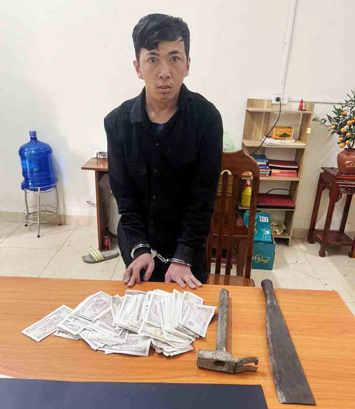 “Đạo chích” nơi cửa Phật -0