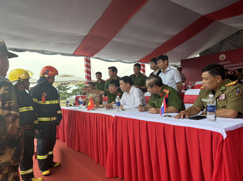 Sẵn sàng cho Hội nghị thường niên 3 Bộ trưởng Công an, Nội vụ Việt Nam - Lào - Campuchia -0