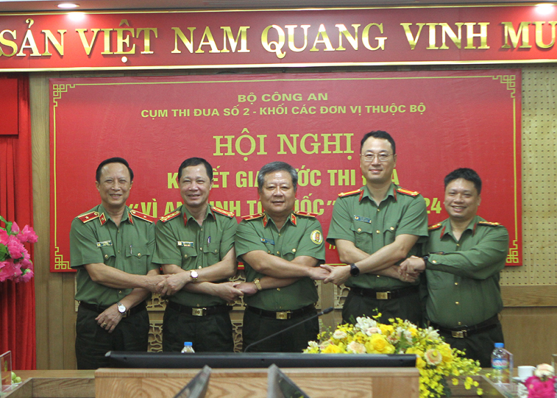 Các cụm thi đua nỗ lực đẩy mạnh phong trào thi đua Vì an ninh Tổ quốc năm 2024 -0