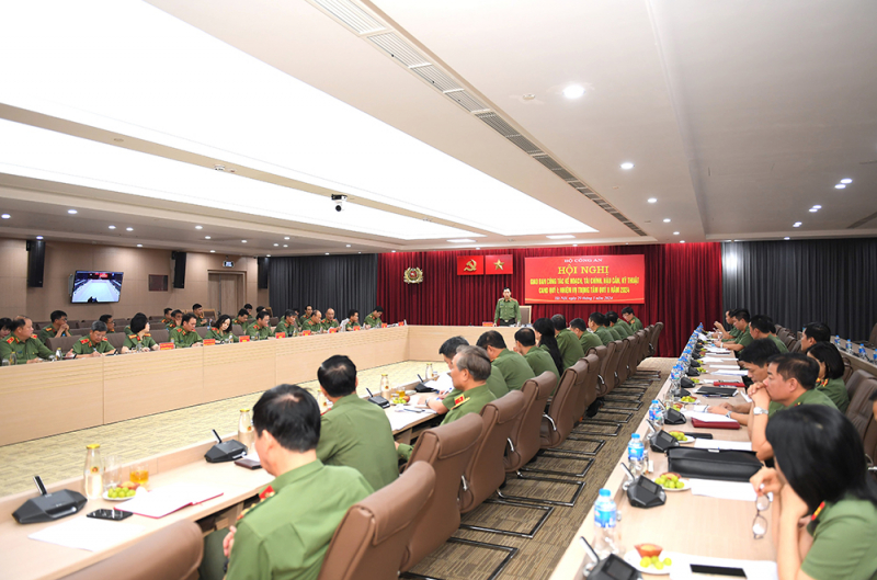 Tiếp tục hoàn thành tốt các nhiệm vụ công tác kế hoạch, tài chính, hậu cần, kỹ thuật -0