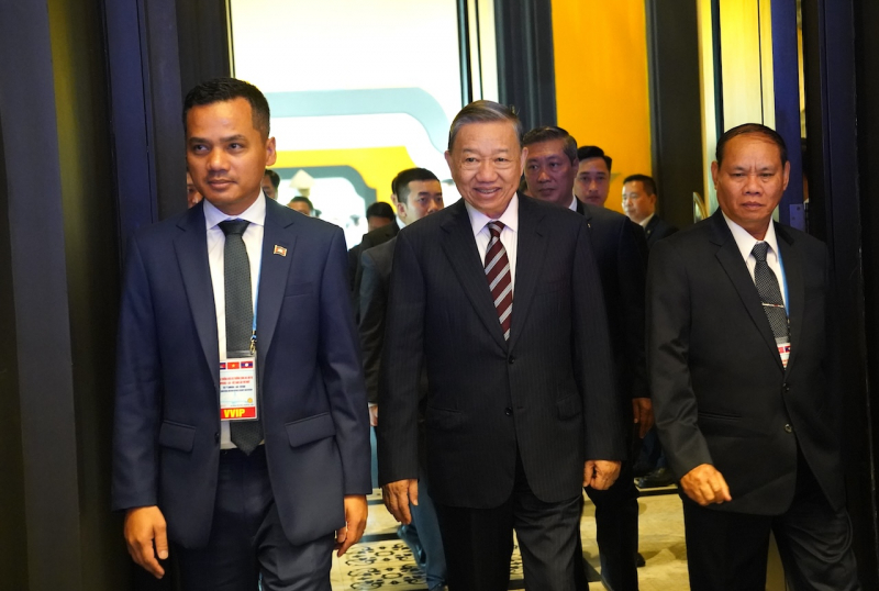 Làm sâu sắc thêm hợp tác an ninh giữa Campuchia- Lào- Việt Nam -0